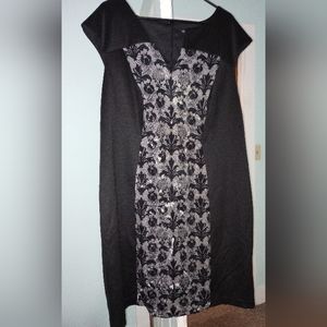 Slimming siluetee dress